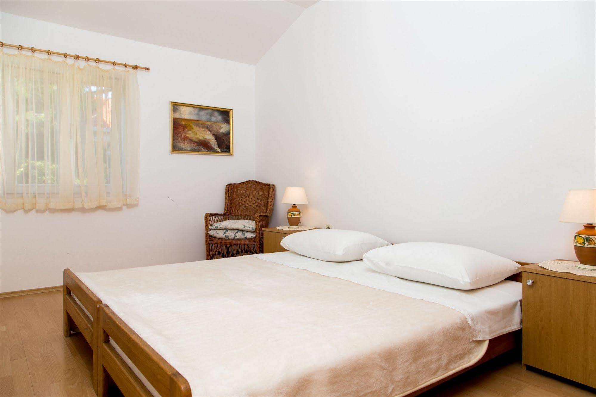 Mare Apartment